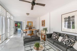 Magnificent 5-bedroom Villa