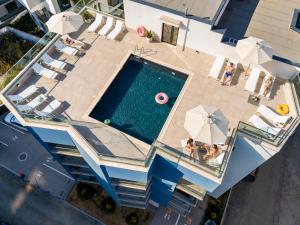 Embassy Studio Mamaia Nord - piscina pe acoperis & parcare gratis