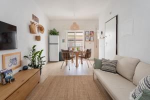 Old Town Lagos Apartment with Wonderful Balcony