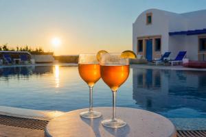White Pearl Laokasti Suites