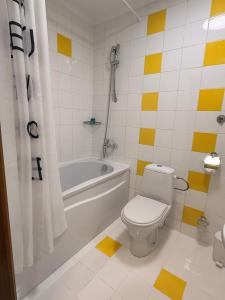 7 Days Hotel Kamyanets-Podilskyi