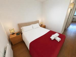 Apartamento Ferreries, piscina climatizada, jardín