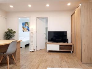 Comfortable Studio in Santiago do Cacém, private pool, 65 m²