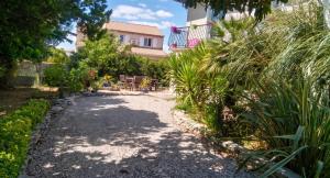 Appartement accueillant à Mauguio, 55 m² avec jardin paisible
