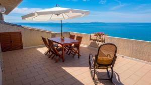 Modern Apartment in Castelsardo with Sea View