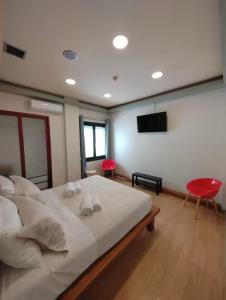 DML Apartments
