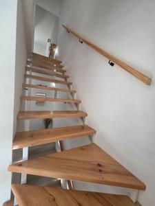 Lucero 1 - Moderno Triplex con Patio y Cochera Doble