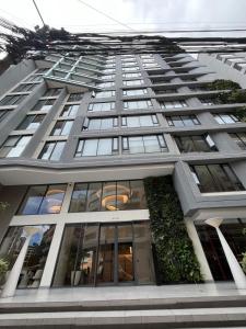 UrbanStay Adagio Signature Suites, La Carolina