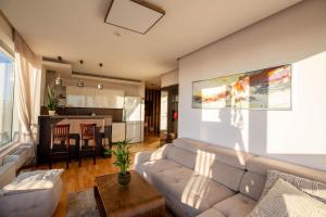 Panoramic sea-view penthouse