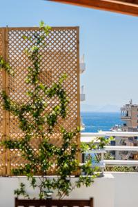 Sea & Acropolis View 3BR Penthouse Maisonette