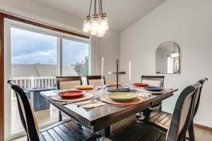 Walking Distance to Scheels Arena - West Fargo