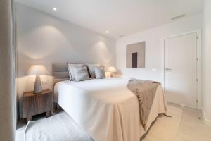 The Garden Escape 2bedroom garden unit, Higueron West, Fuengirola