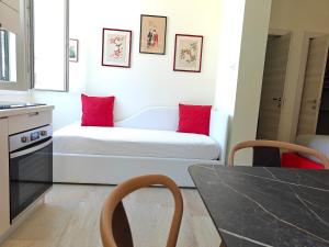 Palazzo Lanzilaos Rooms