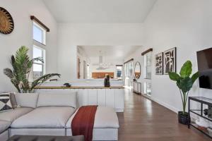 Lower Garden District Luxury Combo Pool & HotTub