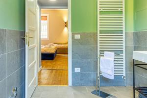 Poseidon Piazza Maggiore - CdF Apartments