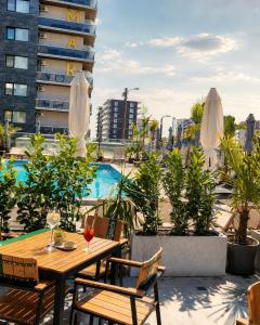 Havana Studio-Alezzi Nord 10 (piscina&loc parcare)