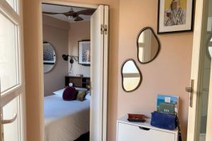 Charming T2 with terrace near beach