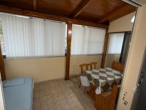 kelvin apartment