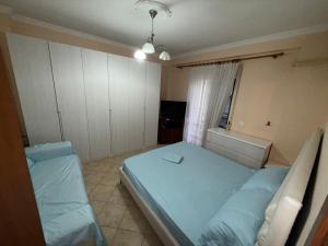 kelvin apartment