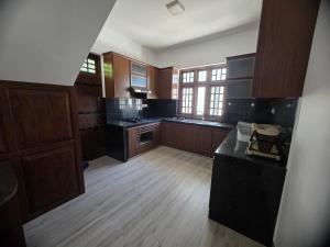 Villa at 37