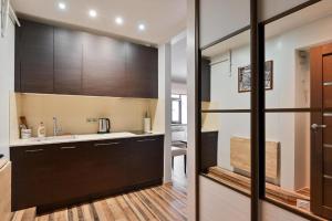 Modern apartment with free parking