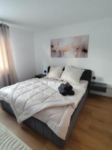 New! Modern apartment ideal for families