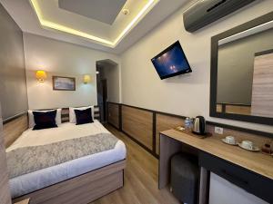 Ethnica Hotel Old City