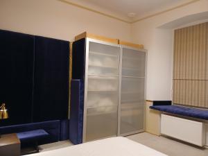 EXCLUSIVE USE 80m2 2BR 1 Living 4 Guests City Center Quiet Courtyard Koszyki Apartments