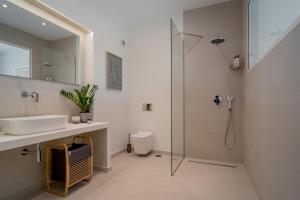 Sea View Luxury Villa Valora on Kassiopi Beach