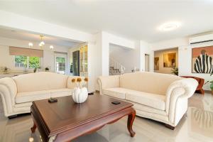 Essencia Luxury Villa Agia Marina