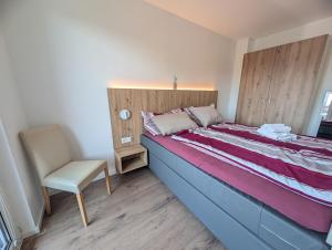 See 12 - Wunderschönes Appartement mit Balkon und privatem Seezugang