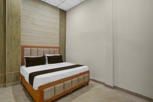 Hotel O The Signature Stay Guest House