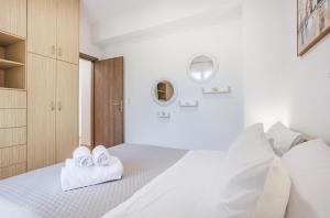Arivaro Apartment