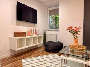Prime Kazimierz Retreat 3BR - Walk to Old Town