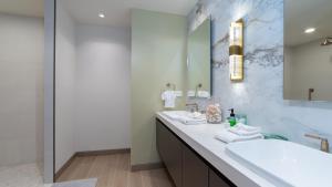 One 1507C: Sunset Paradise Ocean View