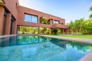 Luxury 6-Bedroom Villa with Private Pool in Marrakech