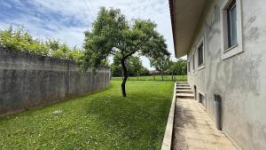 3 Bedrooms Esposende Terrace Villa