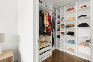 Charmant condo dans maison avec jardin