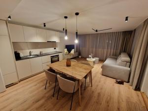 B Post Apartment , freshly renovated, top location