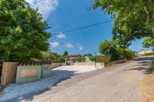 House Barba Frane