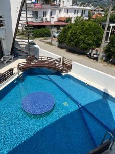 DALYANda HAVUZLU MUHTEŞEM DAİRE