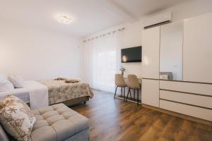 Dëshira Apartments