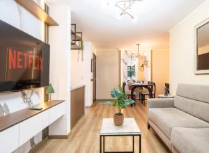 New & Spacious Apartment in Lince