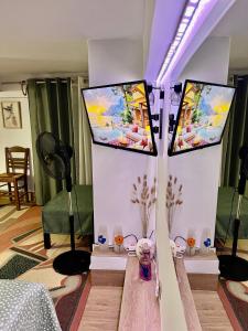Chic & Cozy Apartment in Gazi, Athens