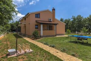 Family friendly house with a swimming pool Vodnjan, Fazana - 27717