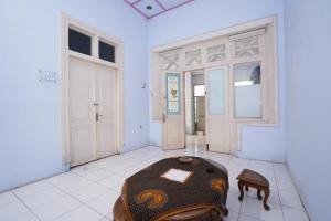 RedDoorz Near Stasiun Lawang