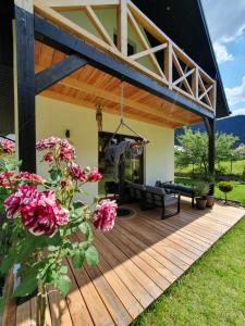 Domki pod lasem Gorce z kominkiem i jacuzzi