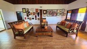 Alquilo villa cerca del río los patos en Barahona