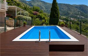 Gorgeous Home In Plat