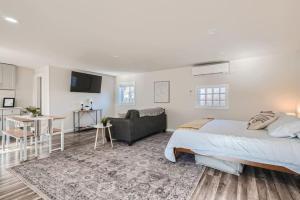 Carriage House I Tennyson I Denver I Red Rocks I